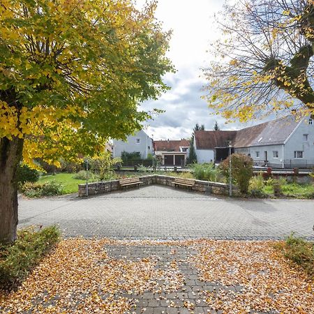 Lovely Holiday Home In Haunsheim Luaran gambar