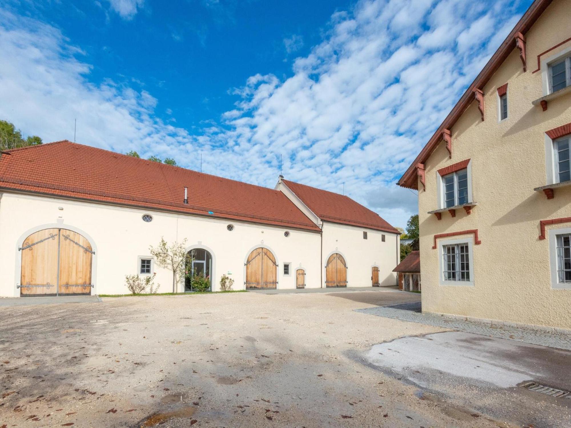 Lovely Holiday Home In Haunsheim Luaran gambar